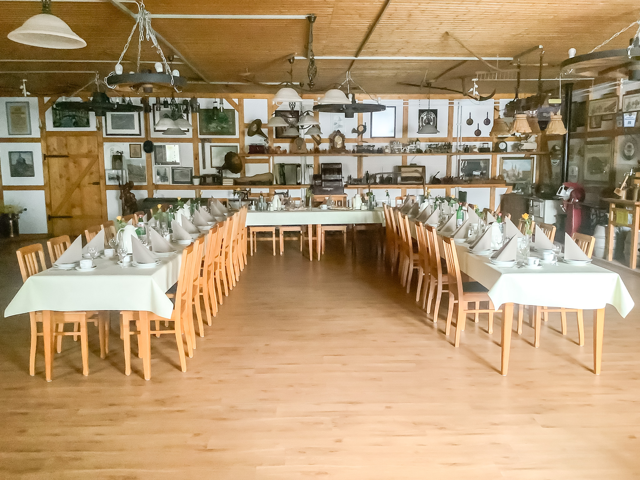 Stimmungsvoller Raum für Feiern, Events und gemütliche Zusammenkünfte