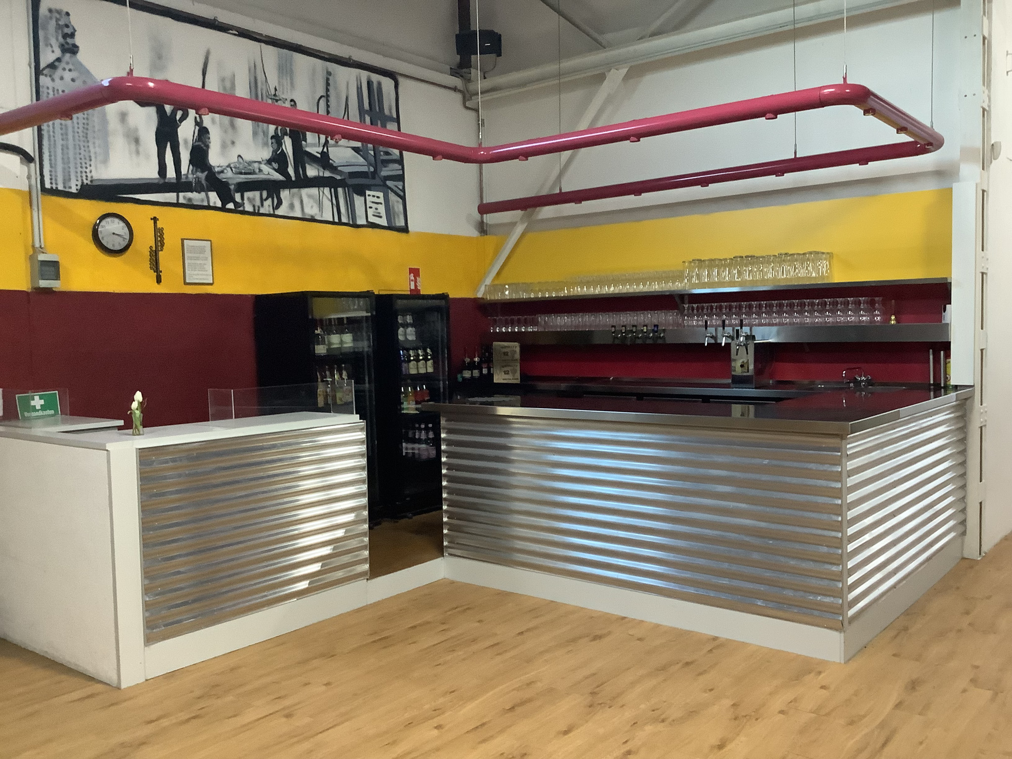 Thekenbereich für Bewirtung bei Feiern, Events und privaten Partys